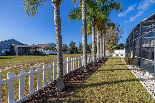 105 CARDIFF AVENUE, Davenport, FL 33897