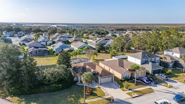 105 CARDIFF AVENUE, Davenport, FL 33897