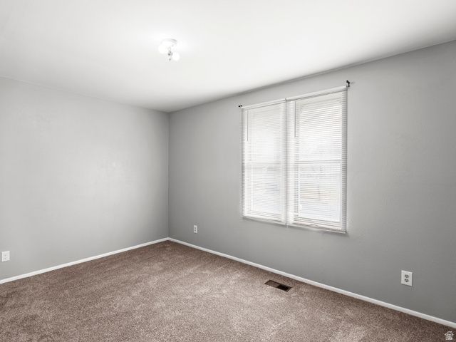 5352 W WESTSLOPE DR, Kearns, UT 84118