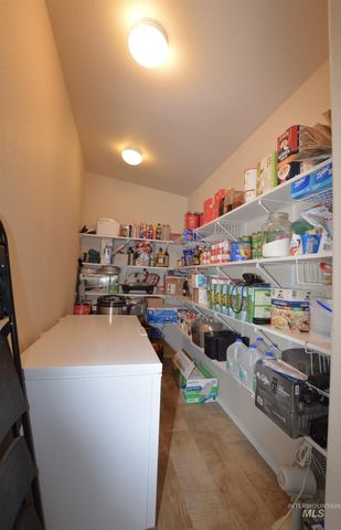 1150 Three Mile Rd, Weippe, ID 83553