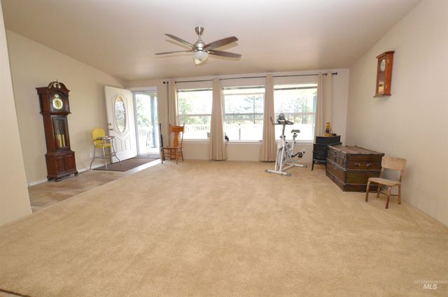1150 Three Mile Rd, Weippe, ID 83553