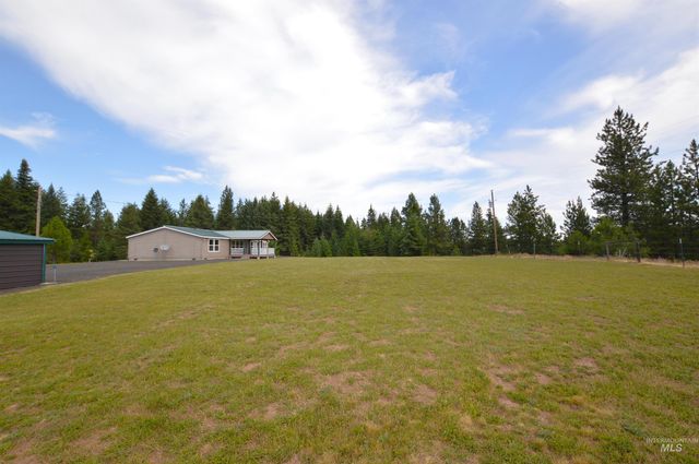 1150 Three Mile Rd, Weippe, ID 83553
