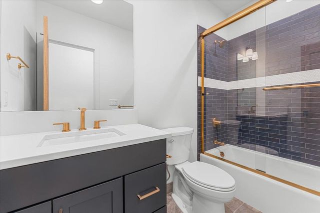 7132 8th Avenue, Tahoma, CA 96142