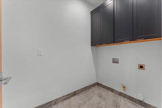 7132 8th Avenue, Tahoma, CA 96142