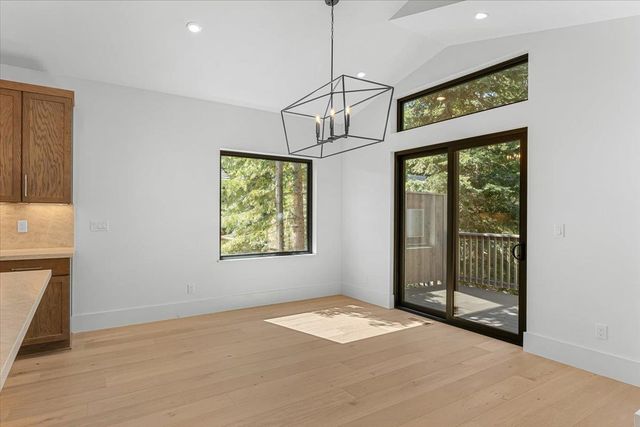 7132 8th Avenue, Tahoma, CA 96142