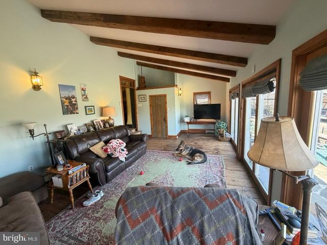 969 N GRANGE AVE, Collegeville, PA 19426