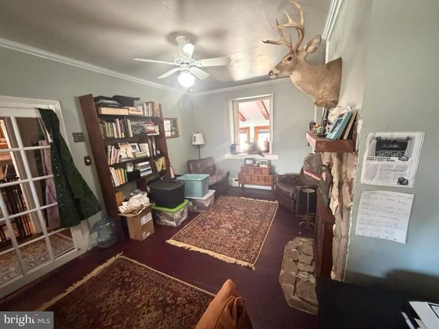 969 N GRANGE AVE, Collegeville, PA 19426