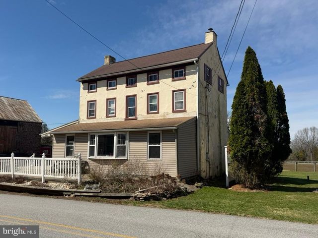 969 N GRANGE AVE, Collegeville, PA 19426