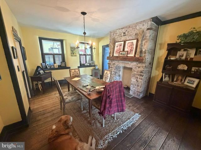 969 N GRANGE AVE, Collegeville, PA 19426