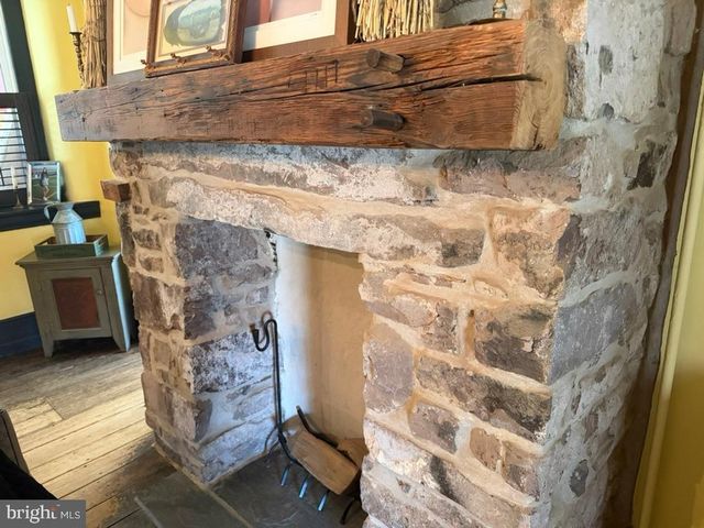 969 N GRANGE AVE, Collegeville, PA 19426