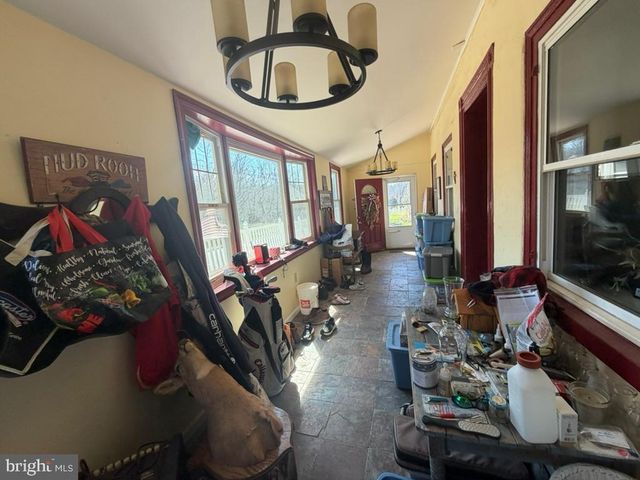 969 N GRANGE AVE, Collegeville, PA 19426