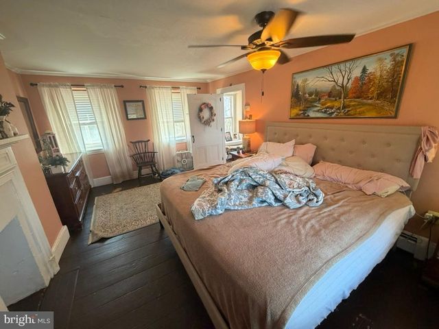 969 N GRANGE AVE, Collegeville, PA 19426