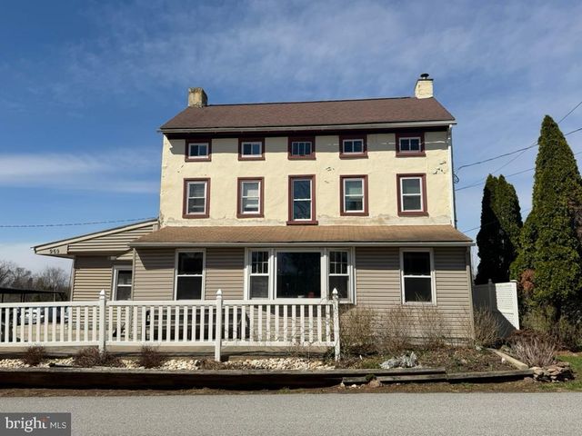 969 N GRANGE AVE, Collegeville, PA 19426