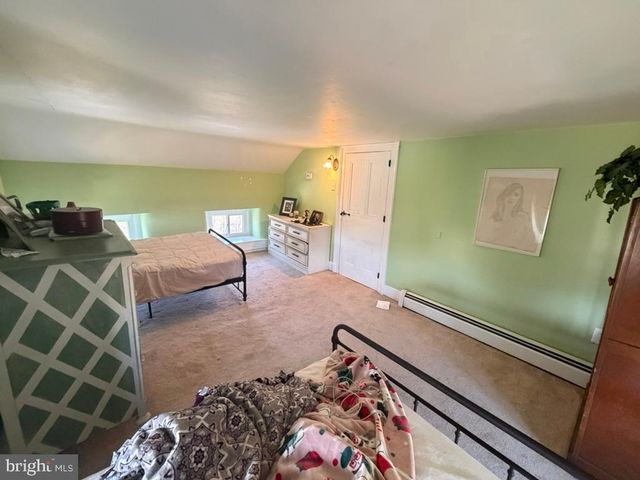 969 N GRANGE AVE, Collegeville, PA 19426