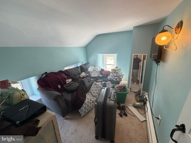 969 N GRANGE AVE, Collegeville, PA 19426