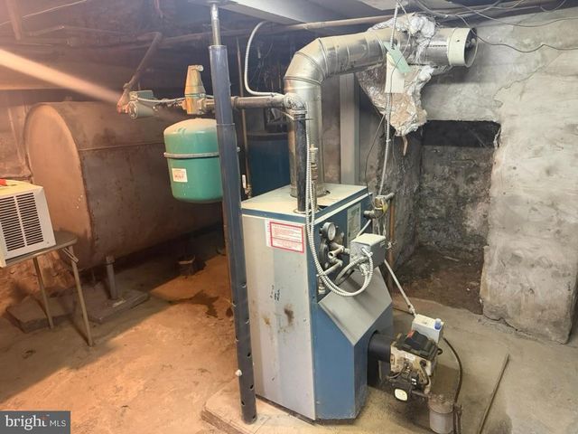 969 N GRANGE AVE, Collegeville, PA 19426