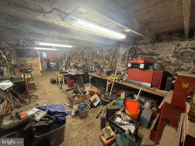 969 N GRANGE AVE, Collegeville, PA 19426