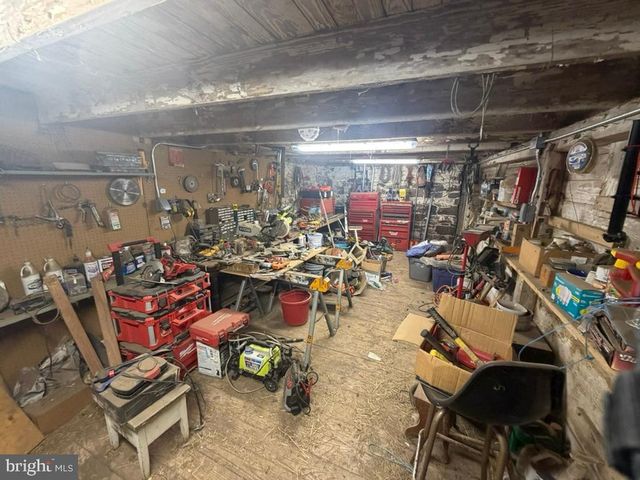 969 N GRANGE AVE, Collegeville, PA 19426