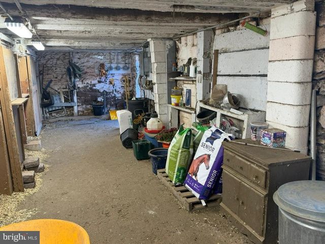 969 N GRANGE AVE, Collegeville, PA 19426