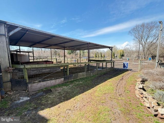 969 N GRANGE AVE, Collegeville, PA 19426