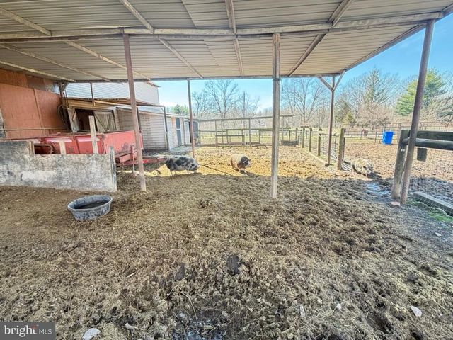 969 N GRANGE AVE, Collegeville, PA 19426