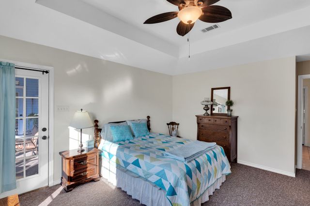 402 Seneca Drive, Waxahachie, TX 75165