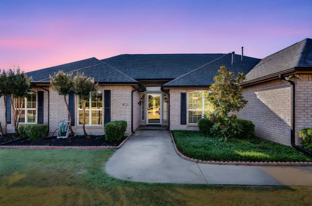 402 Seneca Drive, Waxahachie, TX 75165