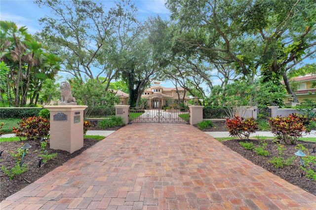 416 81ST STREET W, Bradenton, FL 34209