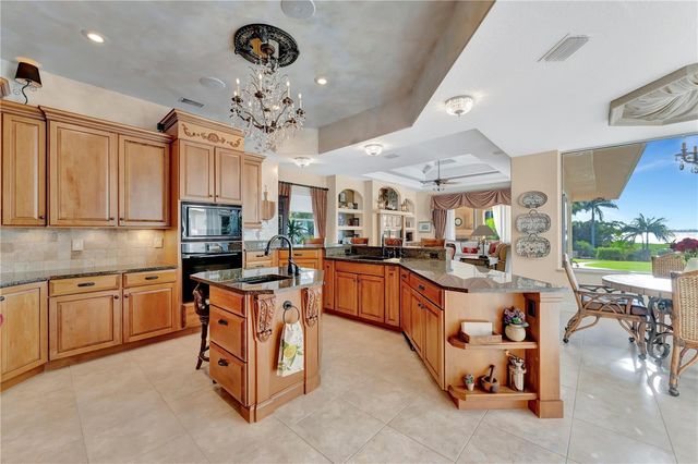 416 81ST STREET W, Bradenton, FL 34209