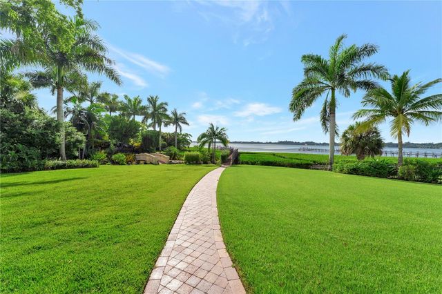 416 81ST STREET W, Bradenton, FL 34209