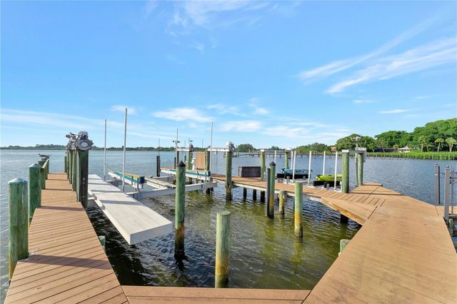 416 81ST STREET W, Bradenton, FL 34209