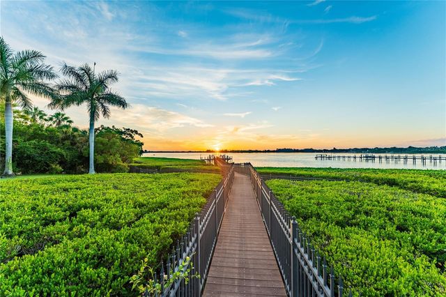 416 81ST STREET W, Bradenton, FL 34209