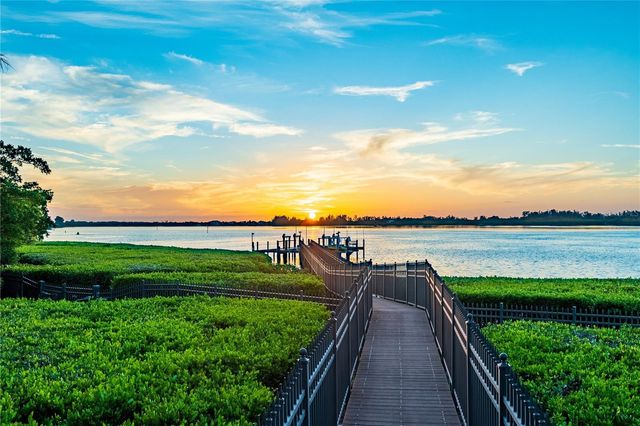 416 81ST STREET W, Bradenton, FL 34209