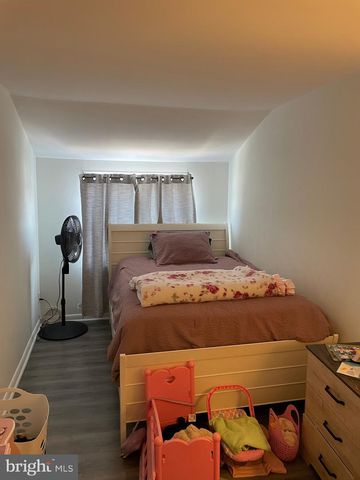 2888 WALNUT HILL ST, Philadelphia, PA 19152