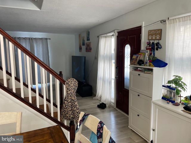 2888 WALNUT HILL ST, Philadelphia, PA 19152