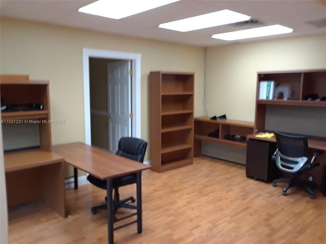 1055 NW 31st Ave, Pompano Beach, FL 33069