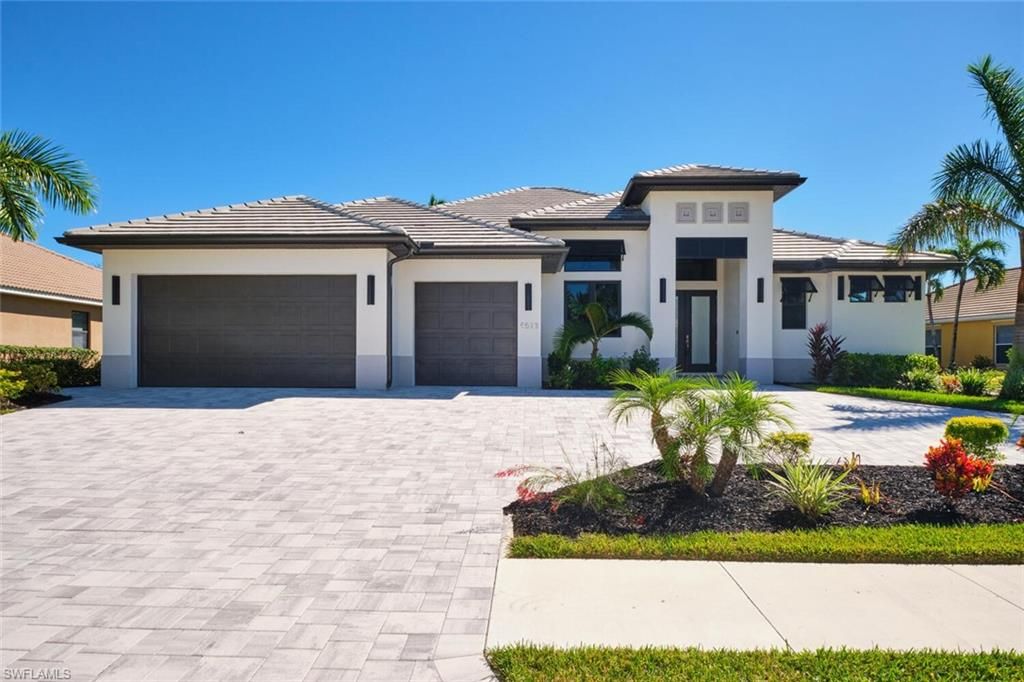 5513 Merlyn LN, Cape Coral, FL 33914