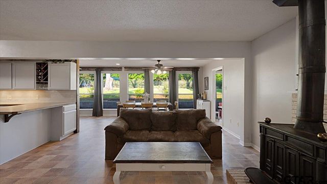 8192 County Road 428, Tyler, TX 75704