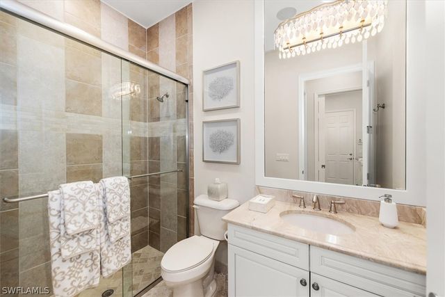 3168 Pacific DR, Naples, FL 34119