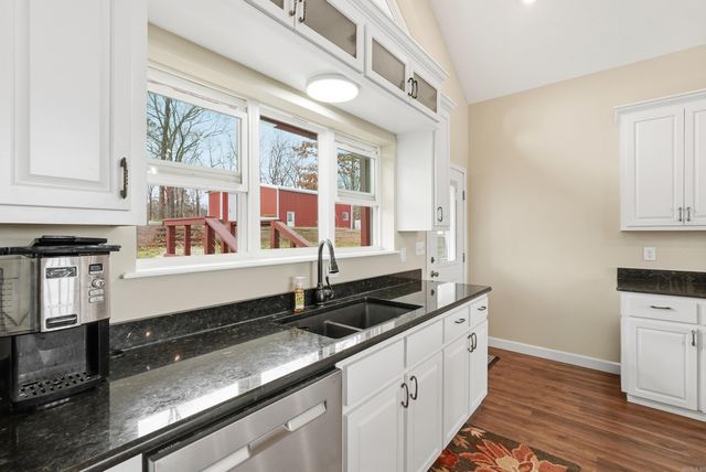 906 Stony Point Road, Houston, AR 72070