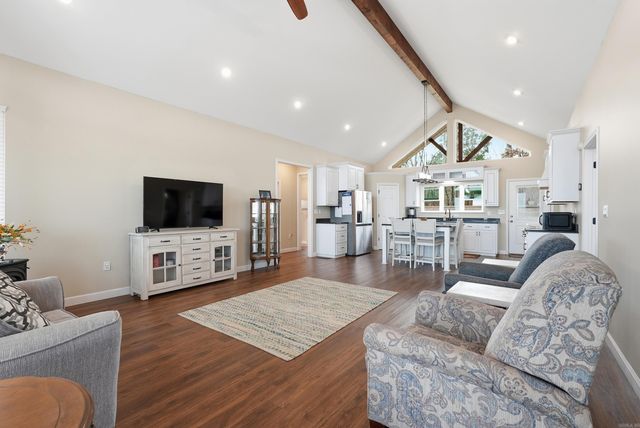 906 Stony Point Road, Houston, AR 72070