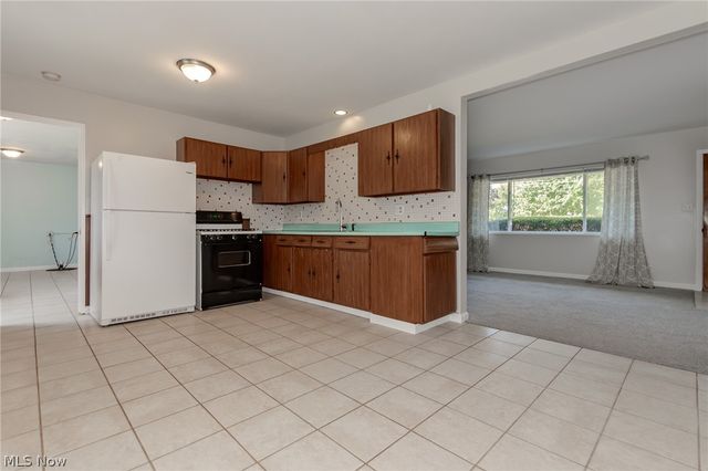 9197 Shepard Road, Macedonia, OH 44056