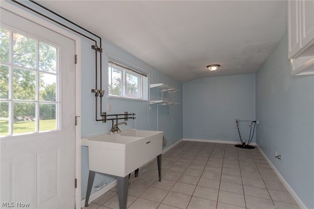 9197 Shepard Road, Macedonia, OH 44056