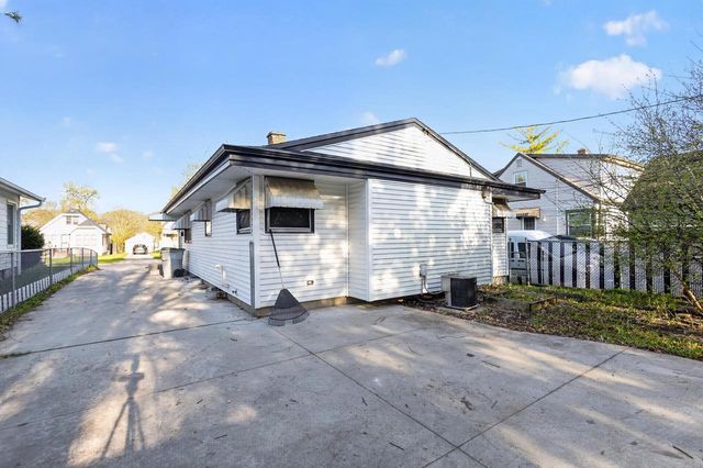 6526 54th STREET, Milwaukee, WI 53223