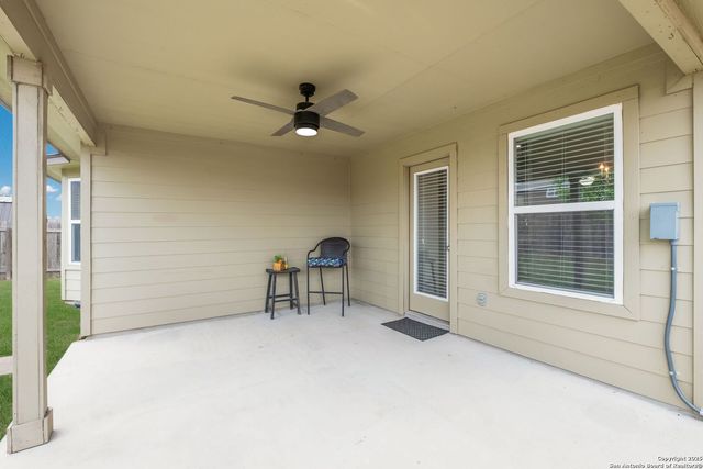 2239 Hawk Dr., New Braunfels, TX 78130