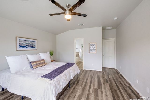 2239 Hawk Dr., New Braunfels, TX 78130