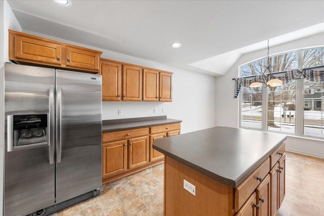 1705 Tumbleweed CIRCLE, West Bend, WI 53095