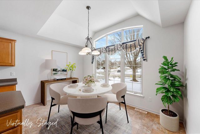 1705 Tumbleweed CIRCLE, West Bend, WI 53095