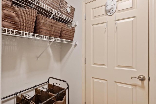 1705 Tumbleweed CIRCLE, West Bend, WI 53095