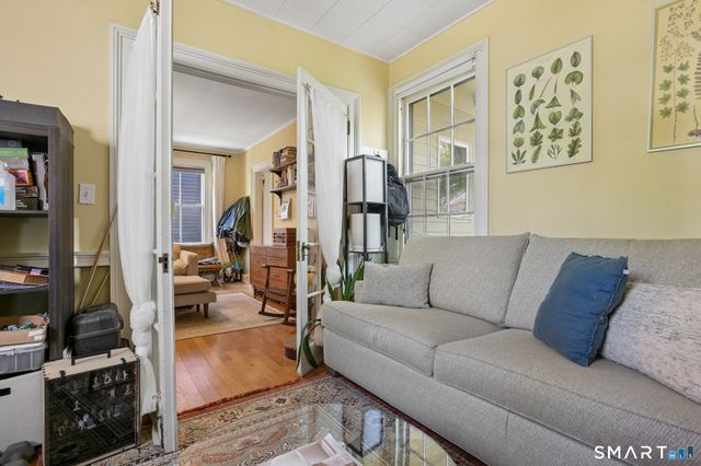 18 Cottage Street, New Haven, CT 06511